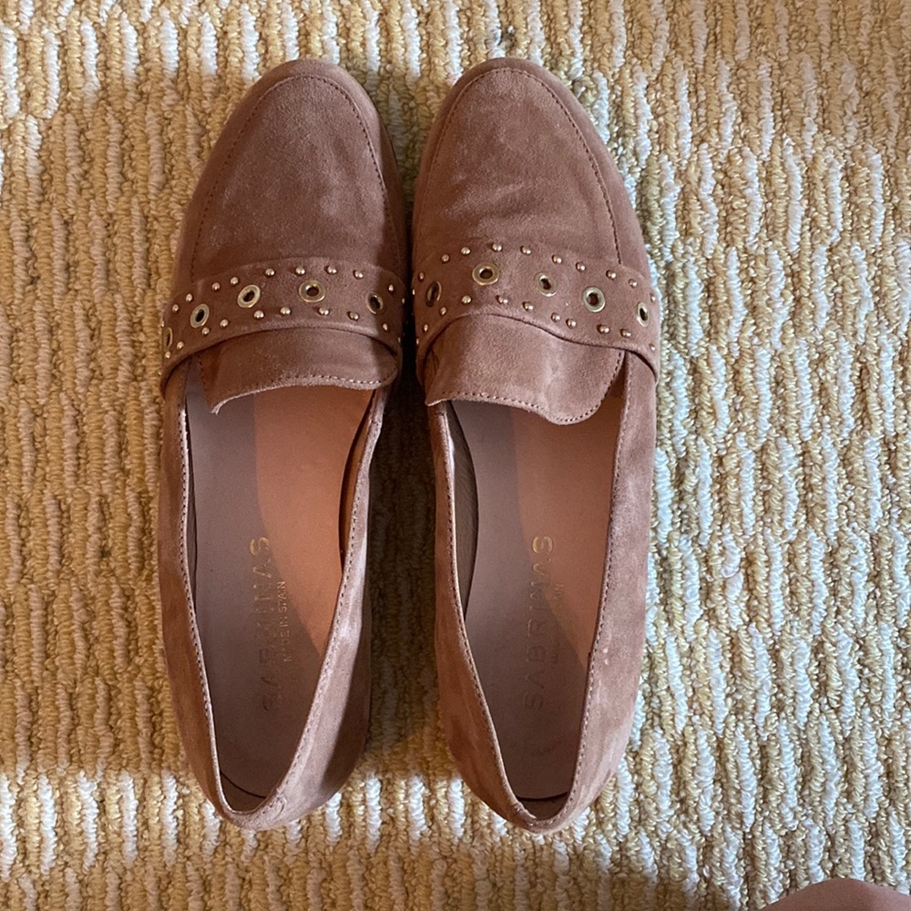 Sabrinas Gold Detail Leather Loafers